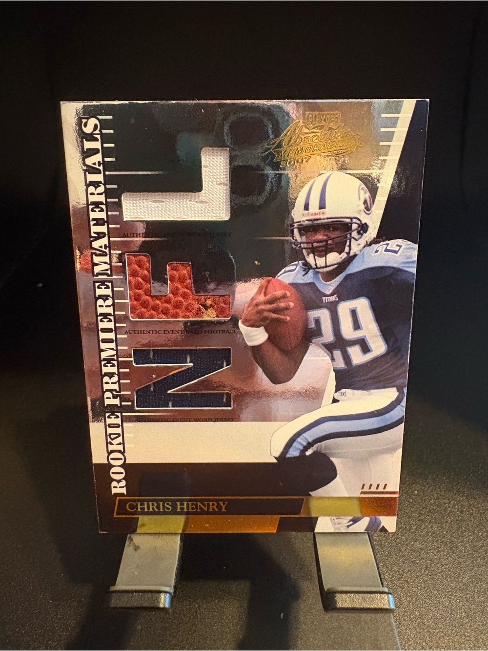 Chris Henry NFL Rookie Premiere Materials Game-Used Patch Card